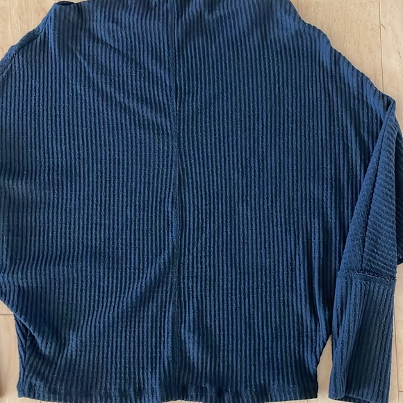 Elan Waffle Top - Picture 8 of 9